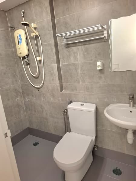 Rumah Teres 2 Tingkat untuk Disewa di Dengkil (Selangor) - Catherine Lau - Bathroom - PropertyGuru.com.my