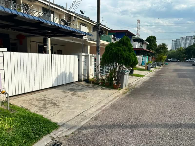 Rumah Teres 2 Tingkat untuk Disewa di Taman Sierra Perdana (Masai) - Noctis Tan - Exterior - PropertyGuru.com.my