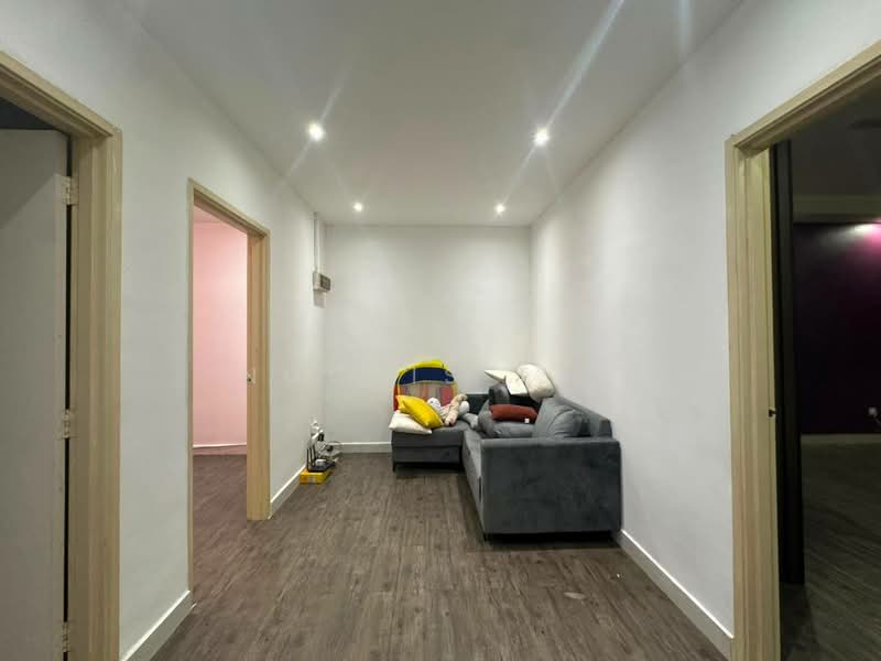 Rumah Teres 2 Tingkat untuk Disewa di Taman Sierra Perdana (Masai) - Noctis Tan - Living Room - PropertyGuru.com.my