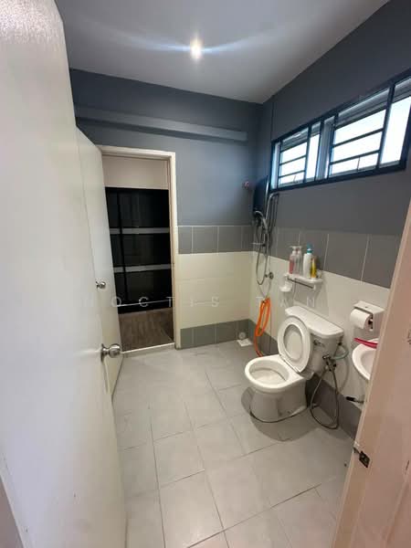 Rumah Teres 2 Tingkat untuk Disewa di Taman Sierra Perdana (Masai) - Noctis Tan - Bathroom - PropertyGuru.com.my