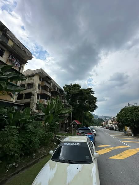 Rumah Flat untuk Disewa di Taman Segar - Benz Low - Exterior - PropertyGuru.com.my