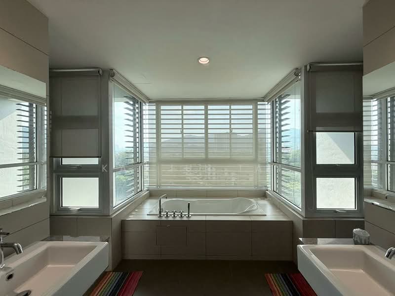 Kondominium untuk Disewa di Platino Condominium - Kai Jun Tan - Bathroom - PropertyGuru.com.my