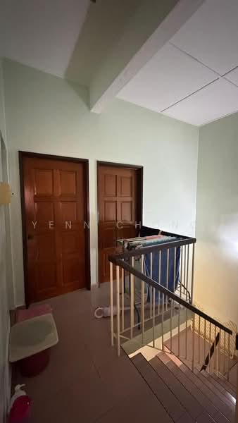Rumah Teres 2 Tingkat untuk Dijual di Taman Universiti Indah (Seri Kembangan) - Yenn Chong - Interior - PropertyGuru.com.my