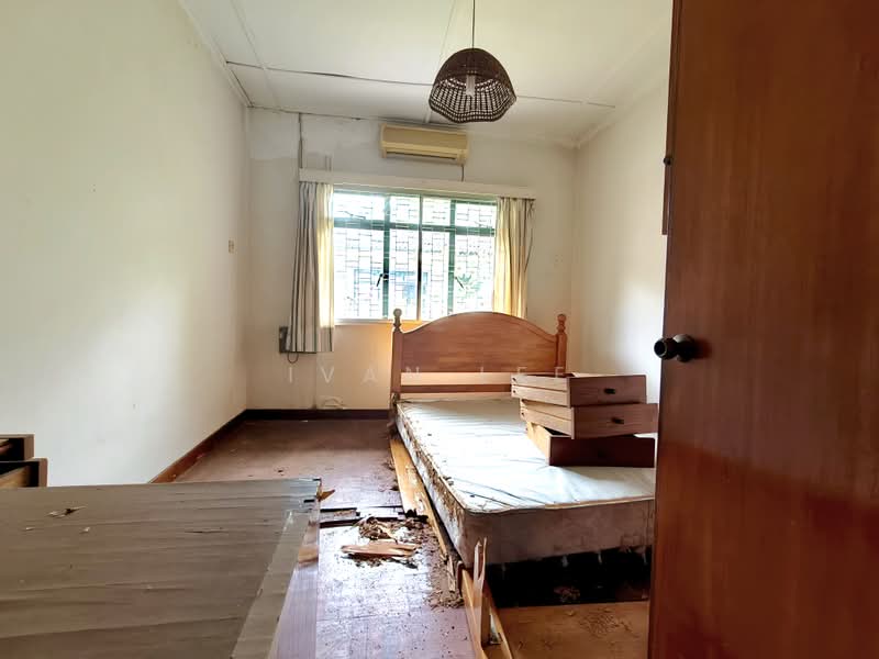 Semi-Detached House for Sale in SS1 (Petaling Jaya) - Ivan Lee - Bedroom - PropertyGuru.com.my