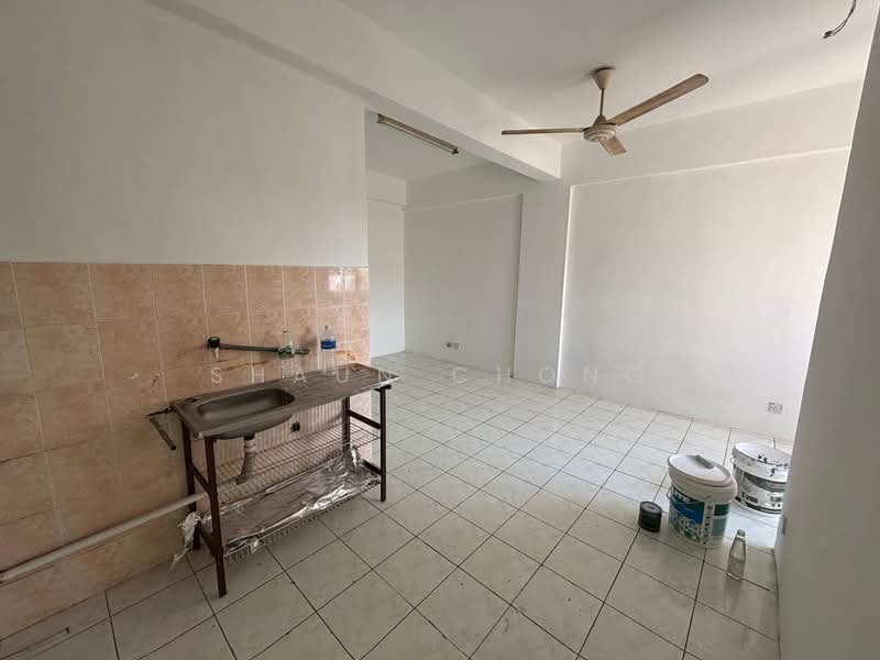 Pangsapuri untuk Disewa di Pangsapuri Damai Mewah A - Shaun Chong - Kitchen - PropertyGuru.com.my