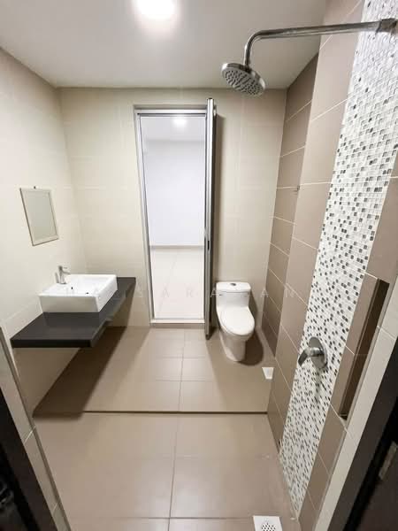 Pangsapuri untuk Disewa di Crystal Tower - Sha Saravanan - Bathroom - PropertyGuru.com.my