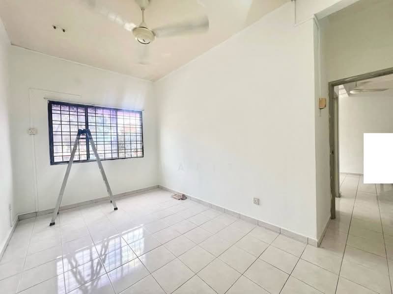 Pangsapuri untuk Dijual di Pangsapuri Seri Mewah - Mahafiz . - PropertyGuru.com.my