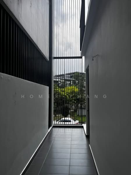 Rumah Teres untuk Dijual di Duta Villa (Setia Alam) - Homer Phang - Exterior - PropertyGuru.com.my