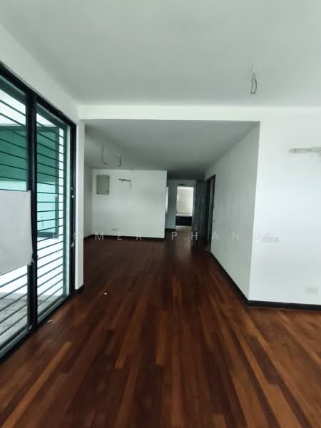 Rumah Teres untuk Dijual di Duta Villa (Setia Alam) - Homer Phang - Interior - PropertyGuru.com.my