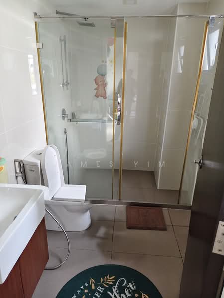 Condominium for Sale at Royalle Condominium - James Yim - Bathroom 2 - PropertyGuru.com.my