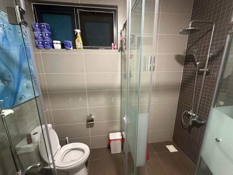 Servis Apartment untuk Disewa di Pacific Star - Jayden Ho - Bathroom - PropertyGuru.com.my