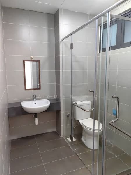 Kediaman Servis untuk Disewa di Pacific Star (Service Residence) - Jayden Ho - Bathroom - PropertyGuru.com.my