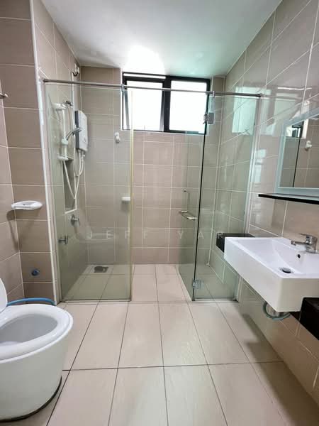 Service Residence for Rent at Sky Loft Premium Suites - Jeff Yap - Bathroom - PropertyGuru.com.my