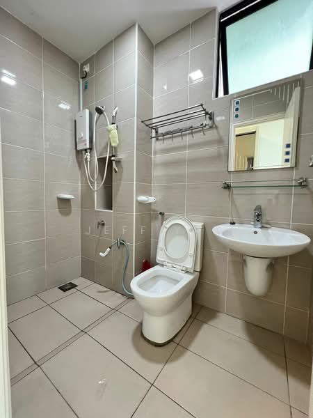 Service Residence for Rent at Sky Loft Premium Suites - Jeff Yap - Bathroom - PropertyGuru.com.my