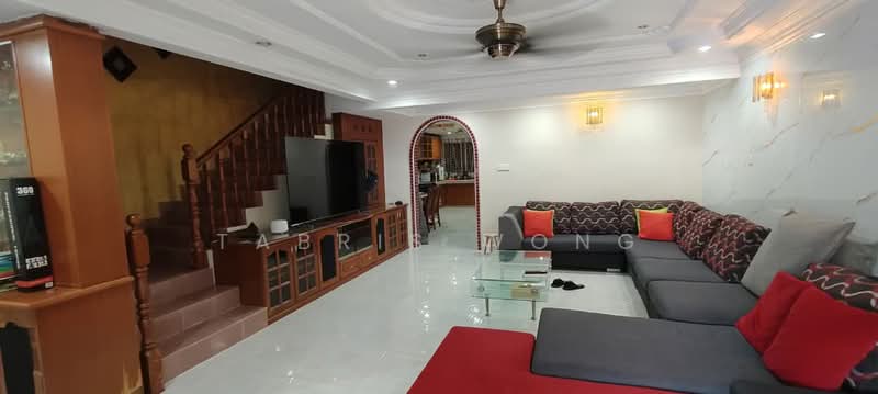 Rumah Teres 2 Tingkat untuk Dijual di Taman Saujana (Klang) - Tabris Wong - Living Room - PropertyGuru.com.my