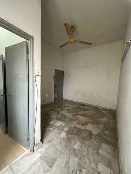2-storey Terraced House for Sale in Taman Bukit Nuri Indah (Rasah) - Winson Yong - Interior - PropertyGuru.com.my