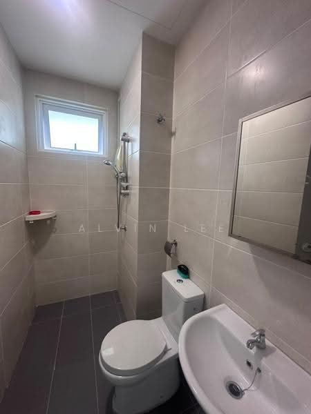 Kondominium untuk Disewa di Iris Residence - Alvin Lee - Bathroom - PropertyGuru.com.my