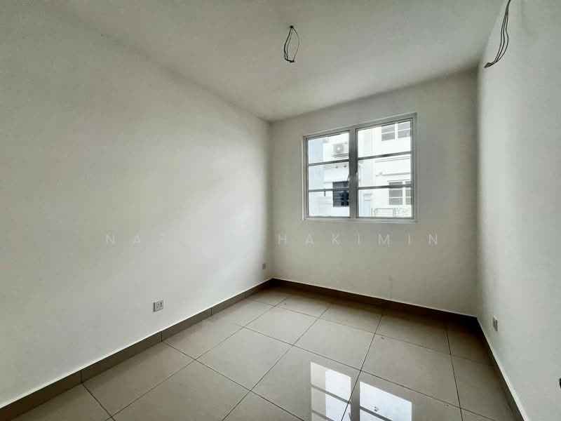 Rumah Teres 2 Tingkat untuk Dijual di Bandar Country Homes (Rawang) - Nazrin Hakimin - Interior - PropertyGuru.com.my