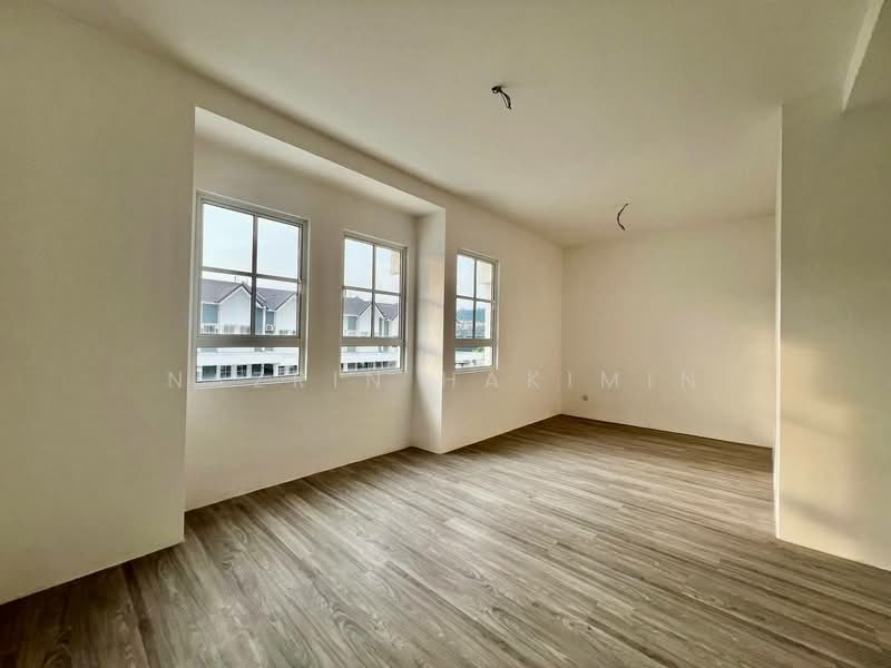 Rumah Teres 2 Tingkat untuk Dijual di Bandar Country Homes (Rawang) - Nazrin Hakimin - Interior - PropertyGuru.com.my