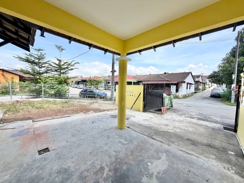 Rumah Teres 1 Tingkat untuk Dijual di Bandar Tasik Kesuma (Beranang) - Mahafiz . - Exterior - PropertyGuru.com.my