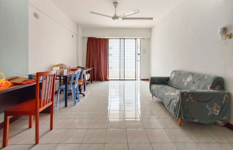 Condominium for Sale at Vista Komanwel B - Jackie Ng - Living Room - PropertyGuru.com.my