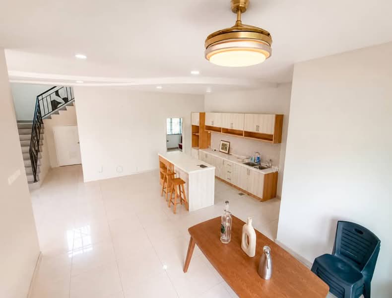 Bungalow for Sale in Ipoh (Perak) - Joline YEOW - Kitchen - PropertyGuru.com.my