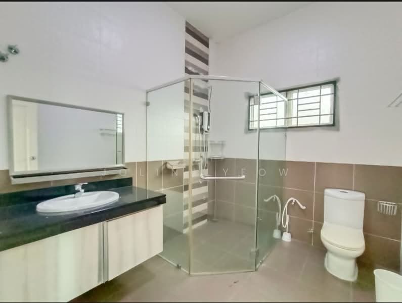 Bungalow for Sale in Ipoh (Perak) - Joline YEOW - Bathroom - PropertyGuru.com.my