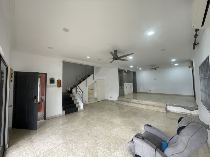 Rumah Teres 2 Tingkat untuk Dijual di Tropicana (Petaling Jaya) - Vincent Liaw - Living Room - PropertyGuru.com.my
