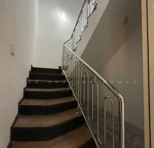 Pangsapuri untuk Dijual di Pangsapuri Sri Molek - Noor Shafina Ahmad - Interior - PropertyGuru.com.my