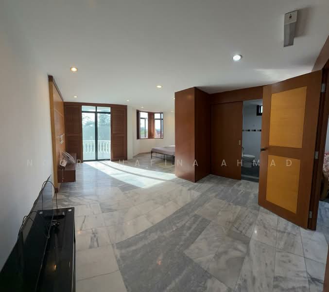 Pangsapuri untuk Dijual di Pangsapuri Sri Molek - Noor Shafina Ahmad - Bedroom - PropertyGuru.com.my