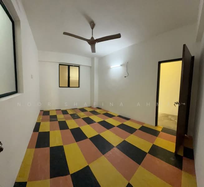 Pangsapuri untuk Dijual di Pangsapuri Sri Molek - Noor Shafina Ahmad - Interior - PropertyGuru.com.my