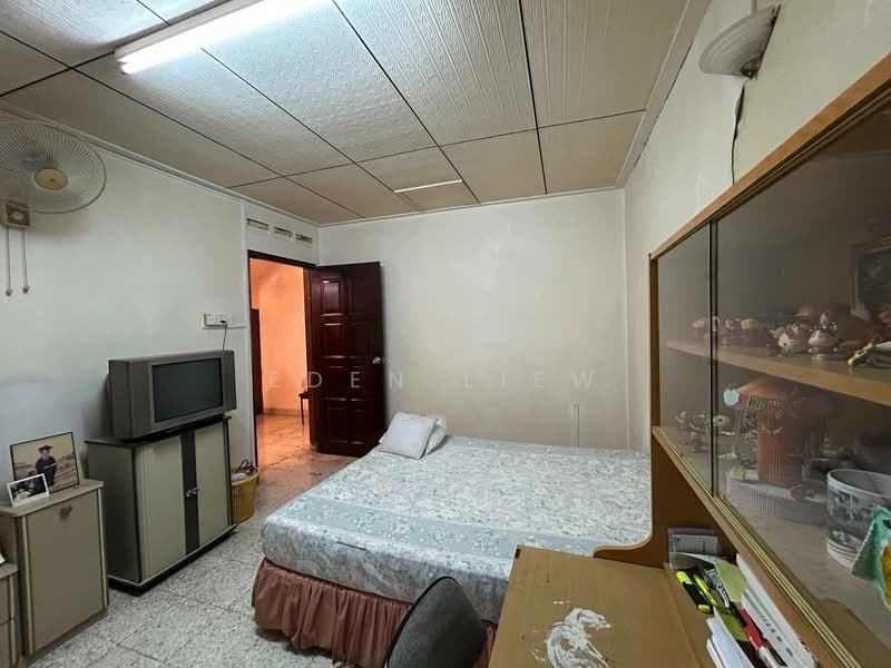 2-storey Terraced House for Sale in Taman Sentosa (Johor Bahru) - Eden Liew - Bedroom - PropertyGuru.com.my