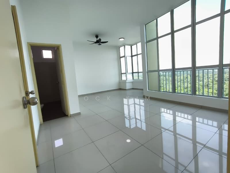 Pangsapuri untuk Disewa di Seri Molek Perdana - Hock Kim - Living Room - PropertyGuru.com.my