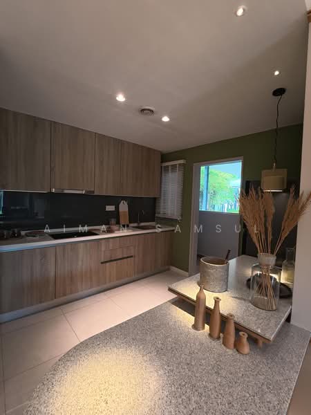 Condominium for Sale at Sanderling Lakefront - Aiman Samsul - PropertyGuru.com.my
