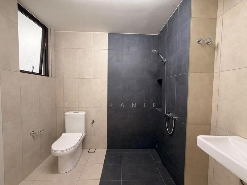 2-storey Terraced House for Rent in Taman Melawati (Ulu Kelang) - Stephanie . - Bathroom - PropertyGuru.com.my
