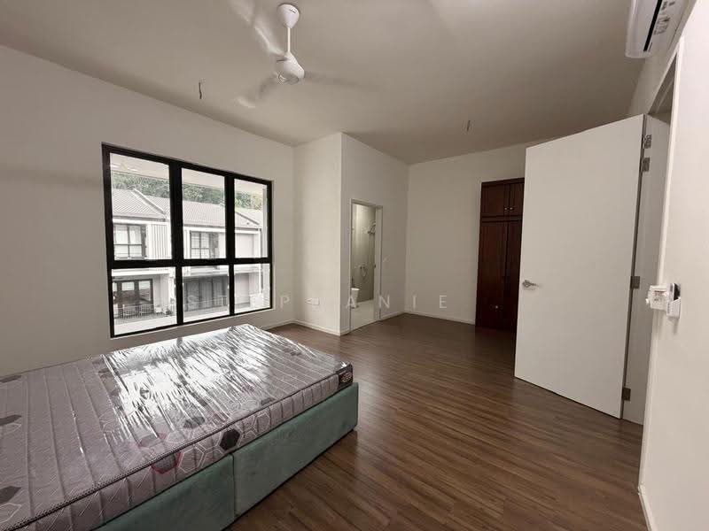 2-storey Terraced House for Rent in Taman Melawati (Ulu Kelang) - Stephanie . - Bedroom - PropertyGuru.com.my