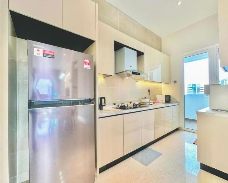 Kediaman Servis untuk Dijual di TriTower Residence @ Johor Bahru Sentral - Simon Wang - Kitchen - PropertyGuru.com.my