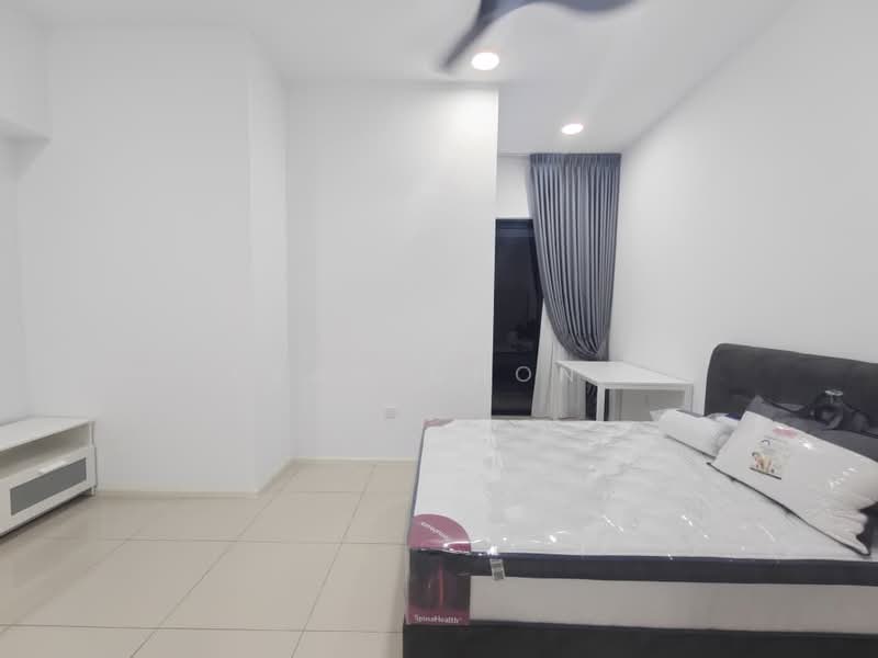 Kediaman Servis untuk Disewa di Residensi Estetik 8 (Est8) - Evan Chong - Bedroom - PropertyGuru.com.my