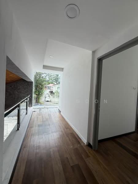 Shop for Rent in Gurney Drive (Penang) - Lenny Goon - Corridor - PropertyGuru.com.my
