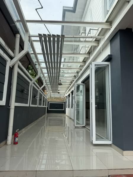 Rumah Berkembar untuk Dijual di Amverton Hills (Sungai Buloh) - Chee Hin - Exterior - PropertyGuru.com.my