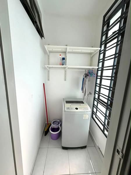 Rumah Teres 2 Tingkat untuk Dijual di Taman Kempas Baru (Tampoi) - Tycia Law - PropertyGuru.com.my