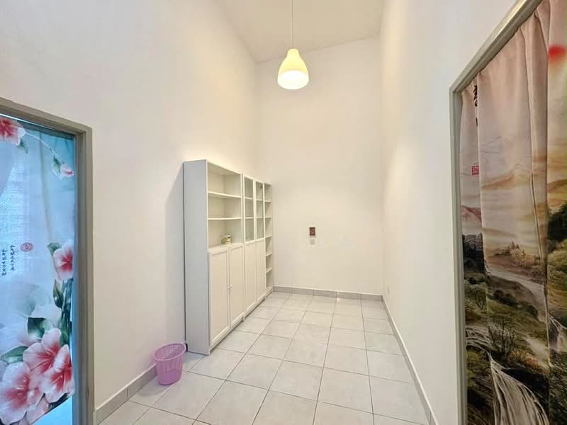 Rumah Teres 2 Tingkat untuk Dijual di Taman Kempas Baru (Tampoi) - Tycia Law - PropertyGuru.com.my