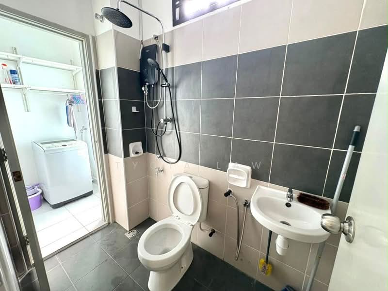 Rumah Teres 2 Tingkat untuk Dijual di Taman Kempas Baru (Tampoi) - Tycia Law - PropertyGuru.com.my