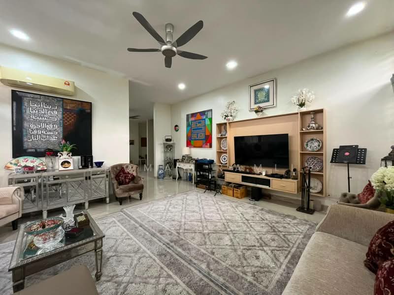 Bungalow House for Sale in Bukit Rahman Putra (Sungai Buloh) - Luqman Ramli - Living Room - PropertyGuru.com.my