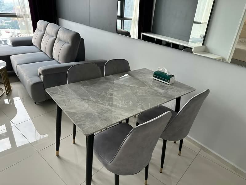 Kondominium untuk Disewa di The Robertson - Vivian Siew - Living Room - PropertyGuru.com.my
