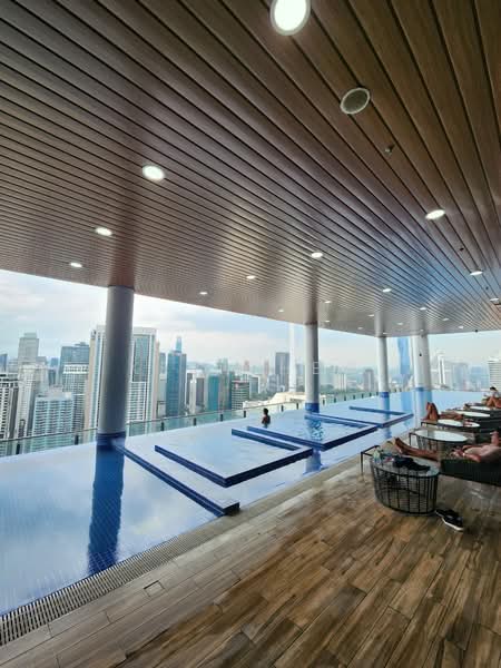 Kondominium untuk Disewa di The Luxe By Infinitum - Kev Chew - Pool - PropertyGuru.com.my