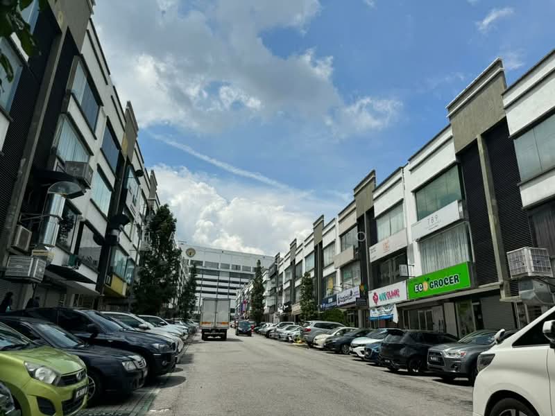 Kedai / Pejabat untuk Disewa di Seri Kembangan (Selangor) - Alfred Long - PropertyGuru.com.my