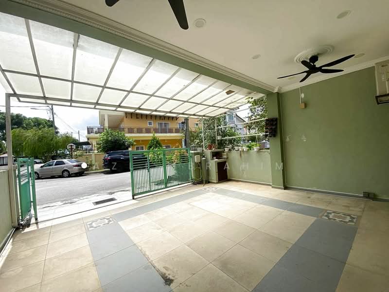 2.5-storey Terraced House for Sale in Ukay Perdana (Ulu Kelang) - Azli Ibrahim - Exterior - PropertyGuru.com.my