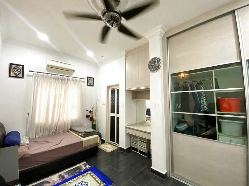 2.5-storey Terraced House for Sale in Ukay Perdana (Ulu Kelang) - Azli Ibrahim - Bedroom - PropertyGuru.com.my