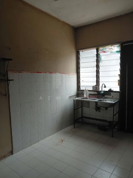 1-storey Terraced House for Sale in Matang (Perak) - Aswad . - Kitchen - PropertyGuru.com.my